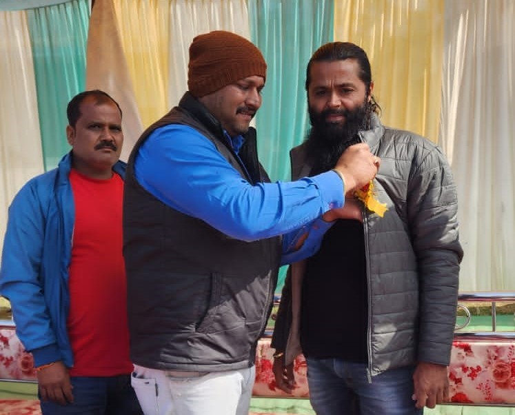 शहीद भगत सिंह सुपर सिक्स टेनिस बाल क्रिकेट टूर्नामेंट का आयोजन