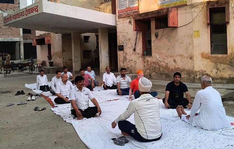 Judges did yoga in Deoband