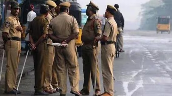 निर्वाचन कार्य में लापरवाही के आरोप में 02 अधिकारी निलंबित