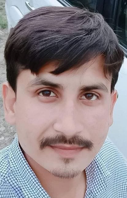 दिल्ली-यमुनोत्री हाईवे पर टाटा एस वाहन की कार से हुई टक्कर, हादसे में टाटा एस के चालक की हुई मौत 