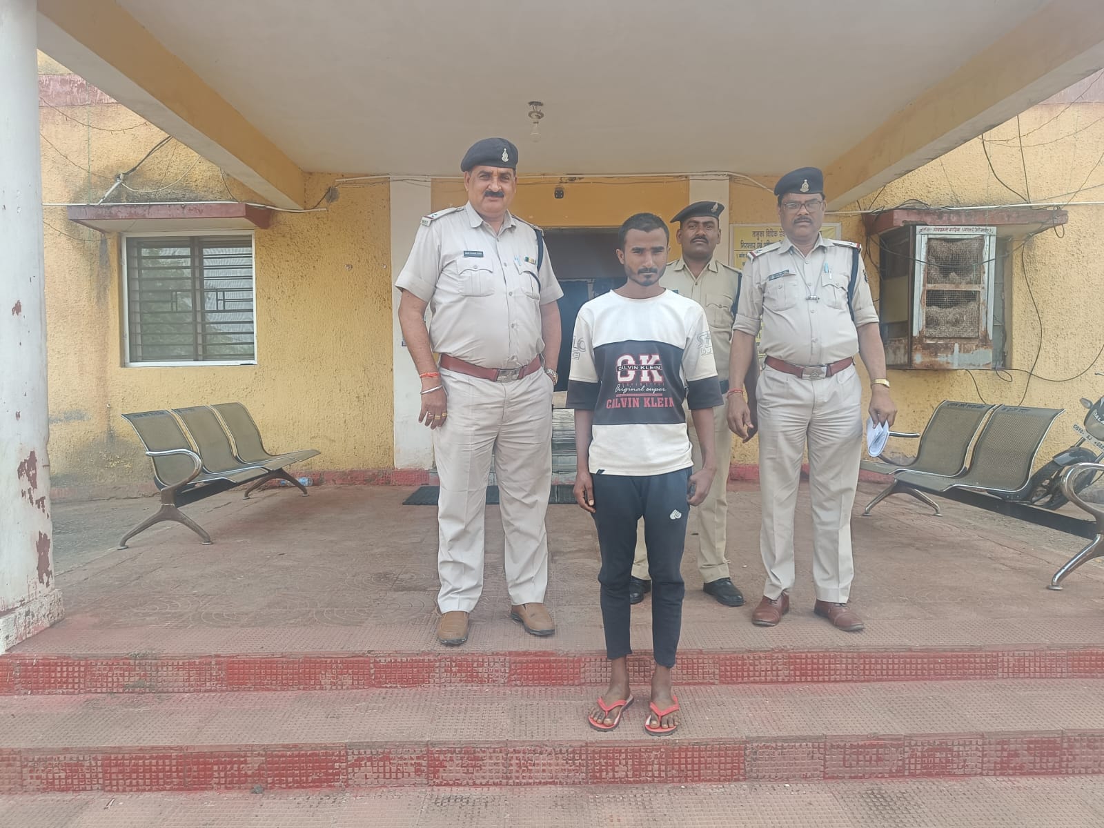 जांजगीर में नाबालिक बालिका को छेडछाड करने वाला आरोपी को किया  गिरफ्तार