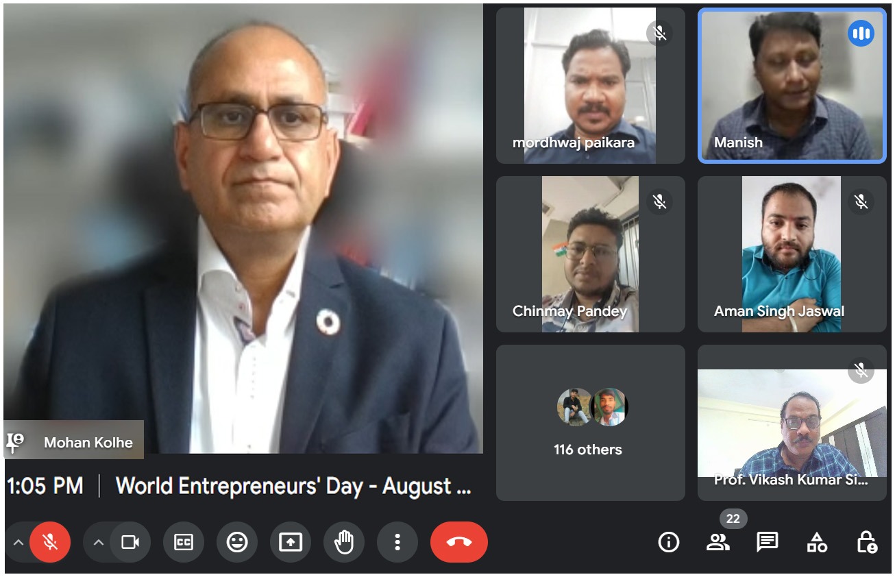 Meaningful collective initiative is necessary to make every household from city to village entrepreneur and Panch Parivartankari