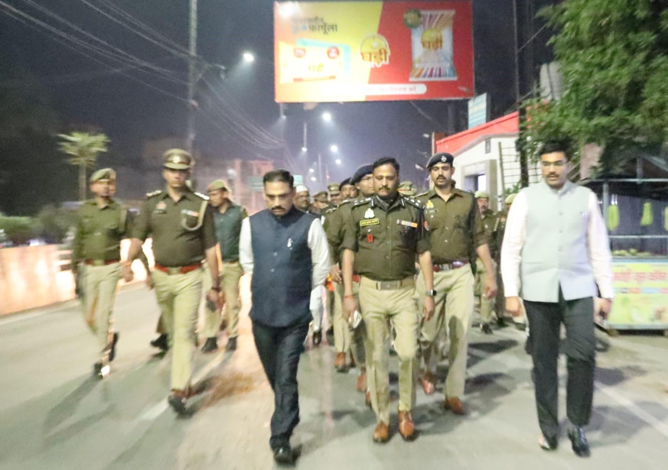 महाशिवरात्रि पर्व के मद्देनजर मंडलायुक्त  पुलिस उपमहानिरीक्षक और जिला मजिस्ट्रेट ने  बागेश्वर महादेव मंदिर का निरीक्षण किया