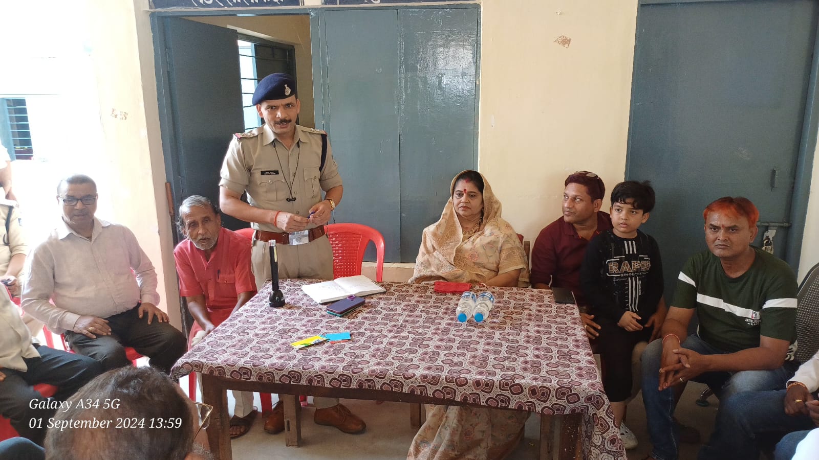 मैं पुलिस कि कार्यप्रणाली को काफी हद तक समझती हूं-श्रीमती अनुभा