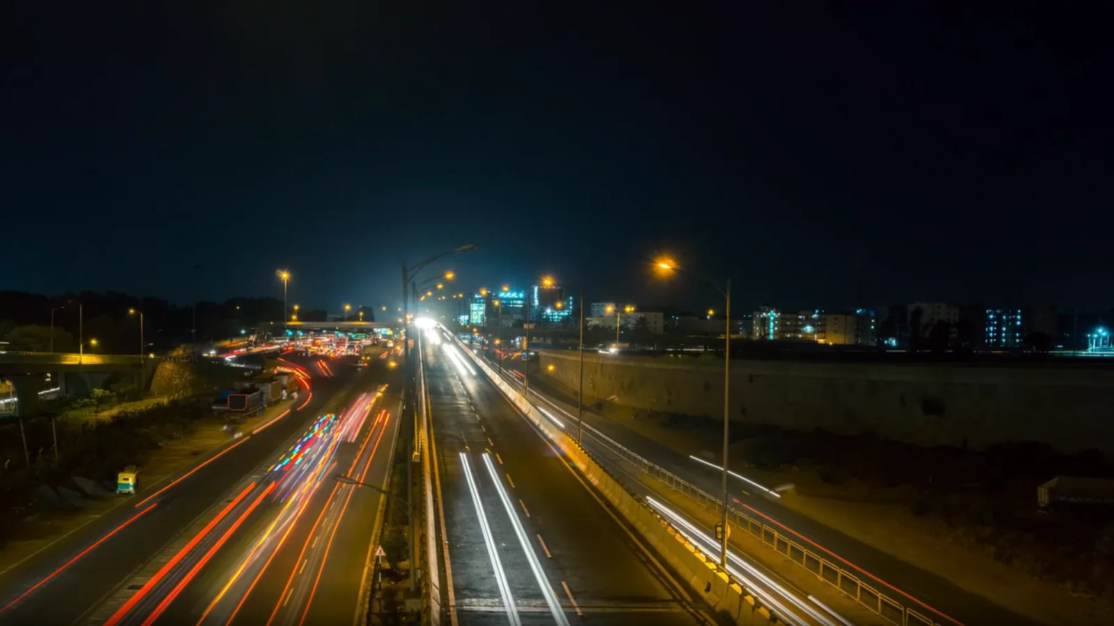 भारत का सबसे छोटा एक्‍सप्रेसवे तैयार, अगले हफ्ते से फर्राटा भरेंगी गाड़ियां