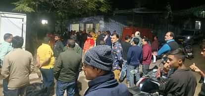 सड़क हादसे में दो छात्रों की मौत