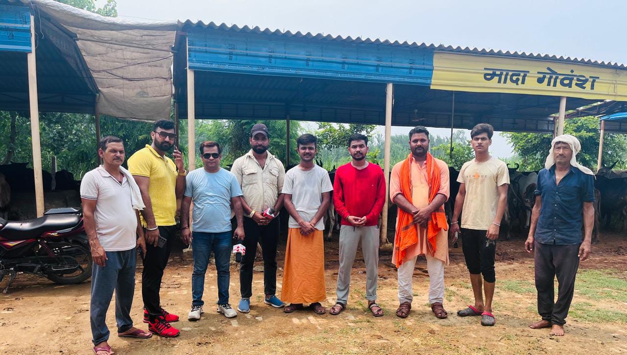 Rakesh Sharma of America came forward to serve the society