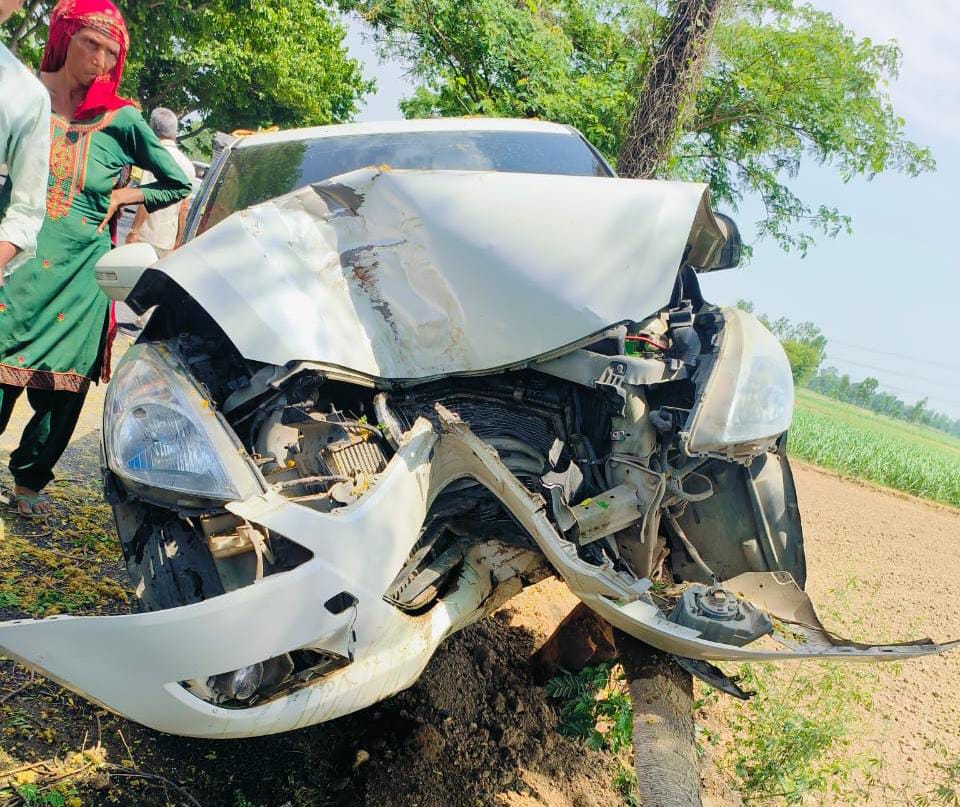 The car went out of control and collided with a tree, the girl in the car died in the accident, brother injured