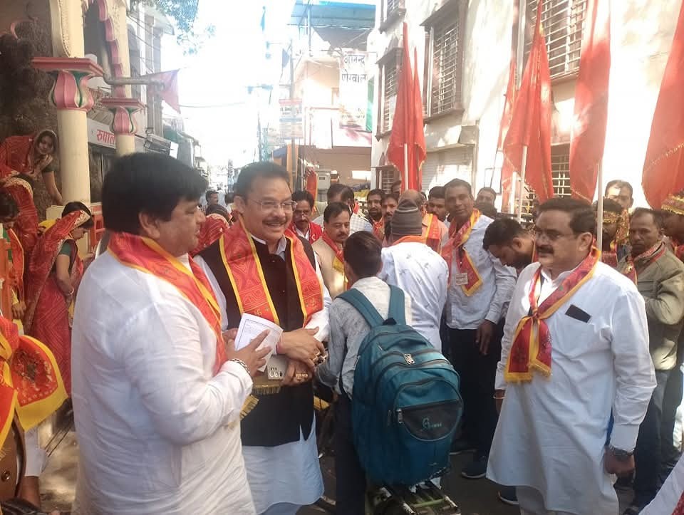 गरीब भक्तों के लिए मां वैष्णों भक्त मंडल ने की नि:शुल्क तीर्थ यात्रा