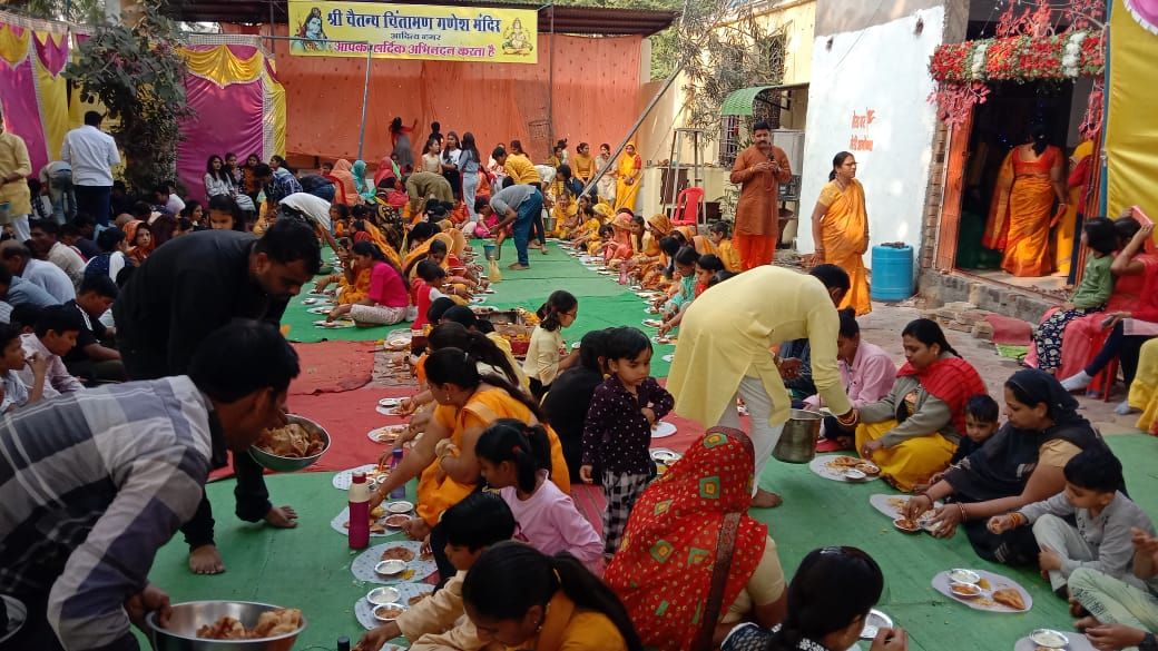 बसंत पंचमी पर हुई नर्मदेश्वर महादेव मंदिर की स्थापना