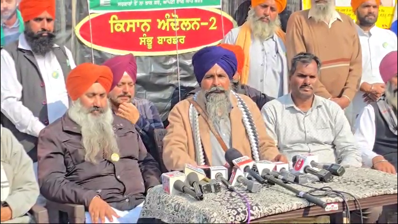 पंजाब के किसान नेता सर्वन सिंह पंधेर ने कहा 