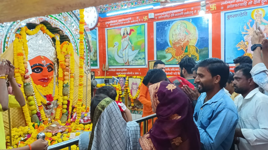 पूर्णाहुति के साथ हुआ नवरात्रि पर्व का समापन