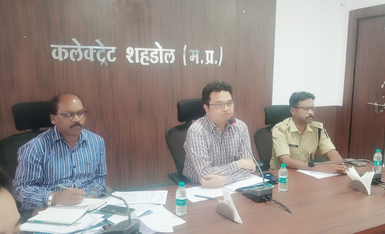 उप जिला निर्वाचन: चेक पोस्टो पर रखे पैनी नज़र, उड़नदस्ता टीम की जिम्मेदारी