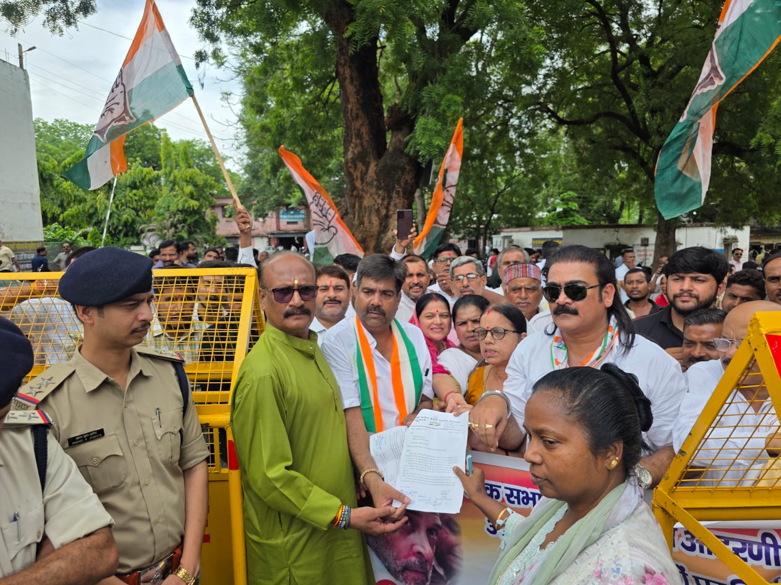 Congress Protests Against Brutality Against Students