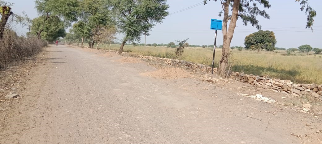 अधर में लटका सुनवानी खुर्द से सिमरिया सड़क निर्माण कार्य