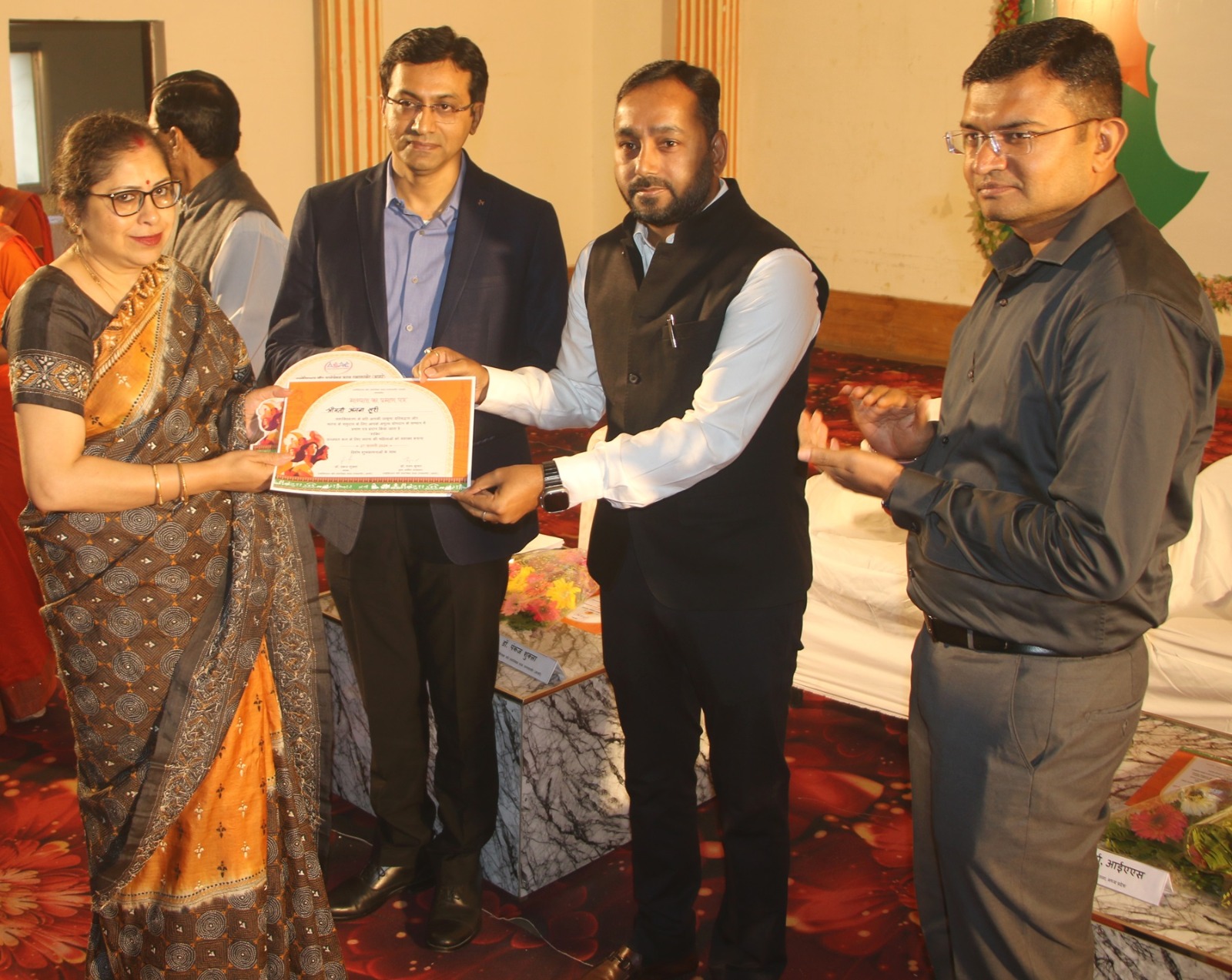 महिला सशक्तिकरण के लिए आर्थिक सशक्तिकरण जरूरी- कलेक्टर