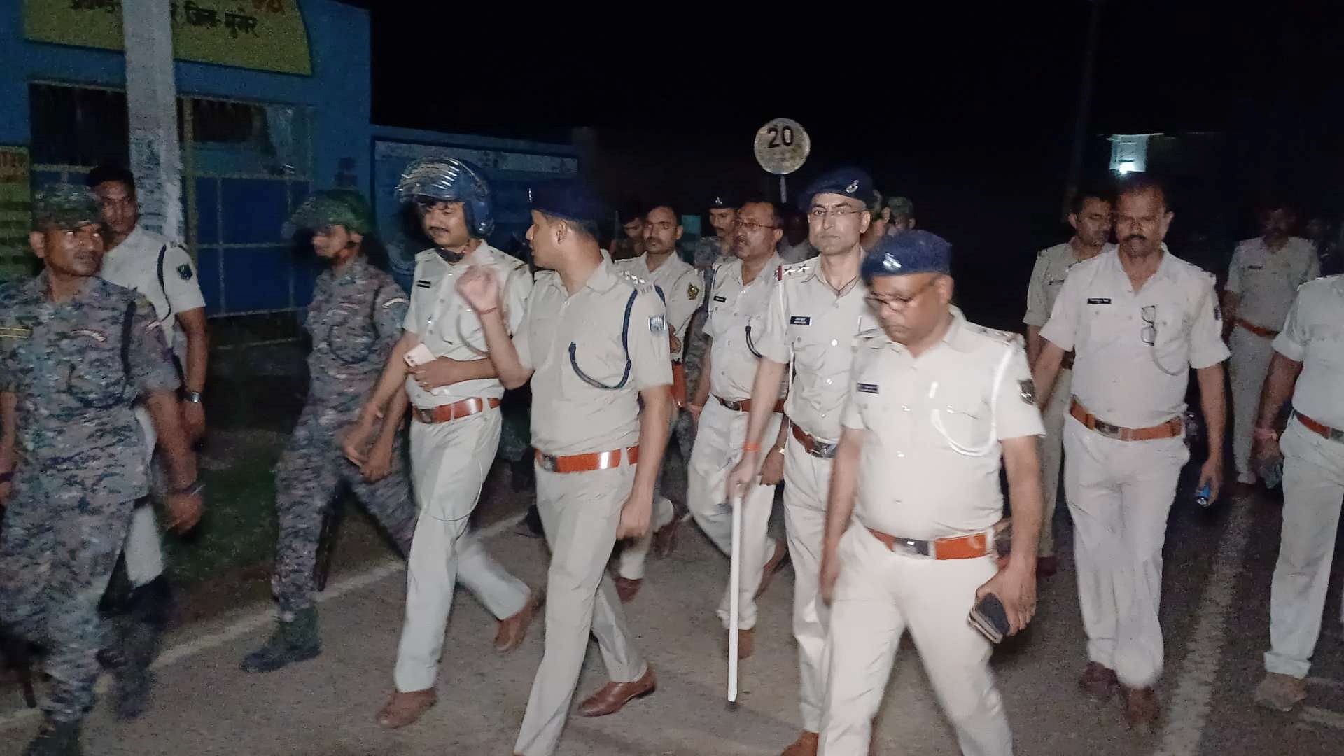 मुंगेर में दो गुटों में झगड़ा