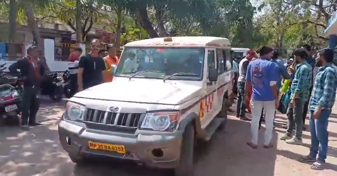 पन्ना में चुनावी रंजिश में फिर चली गोली, आटो चालक युवक को मारी गोली, हालत गंभीर