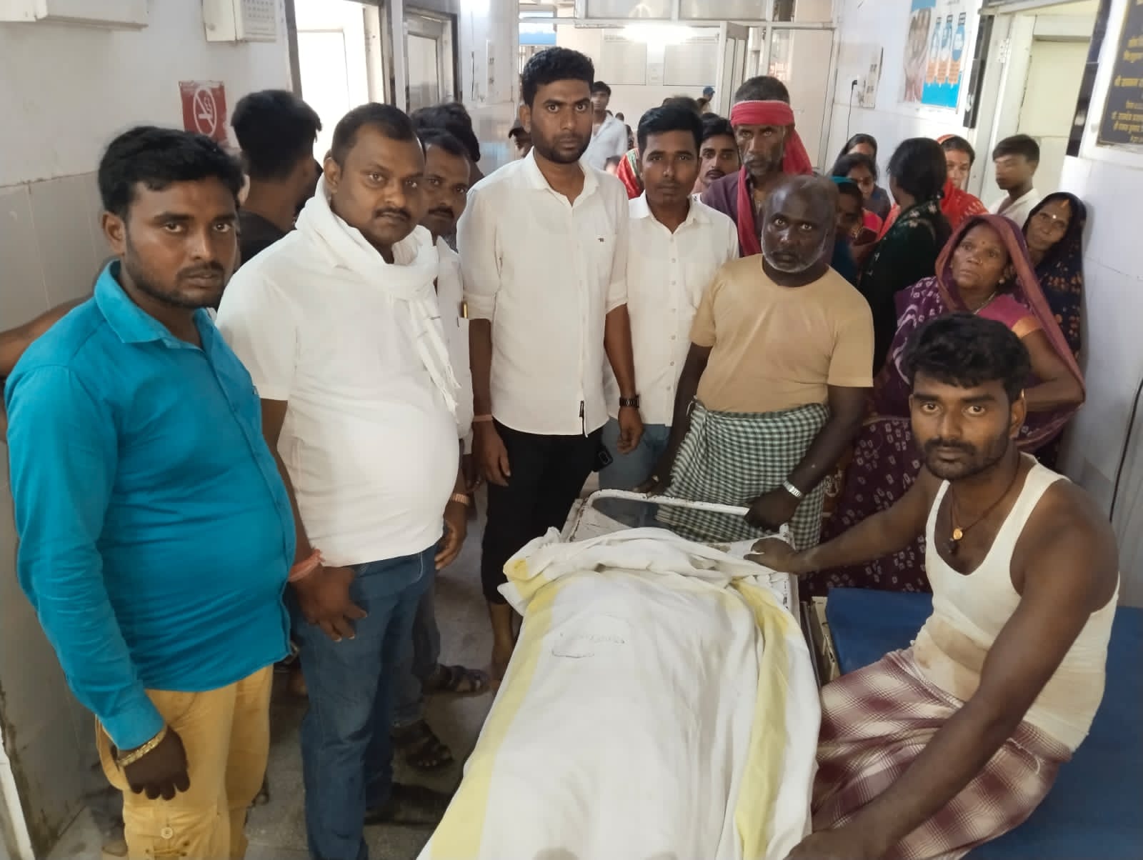 पोखर में धो रही थी कपड़े, फिसला पैर