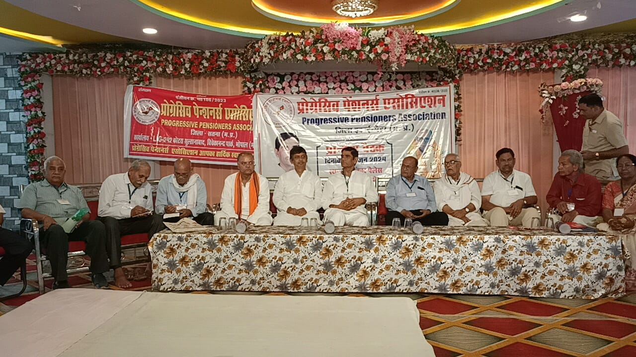 Late Shyama Prasad Mukherjee's death anniversary was celebrated as Balidan Diwas in the MLA office in Mainhar