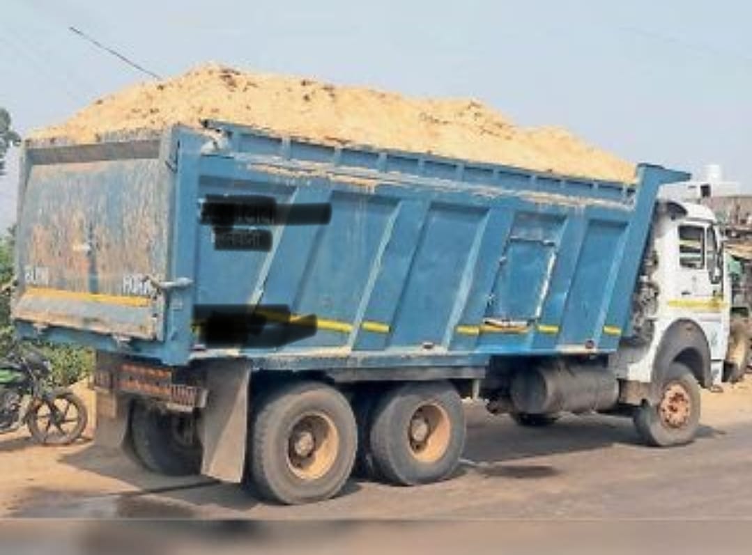 David's illegal mining on transit pass of Sahakar Global on stinging injury