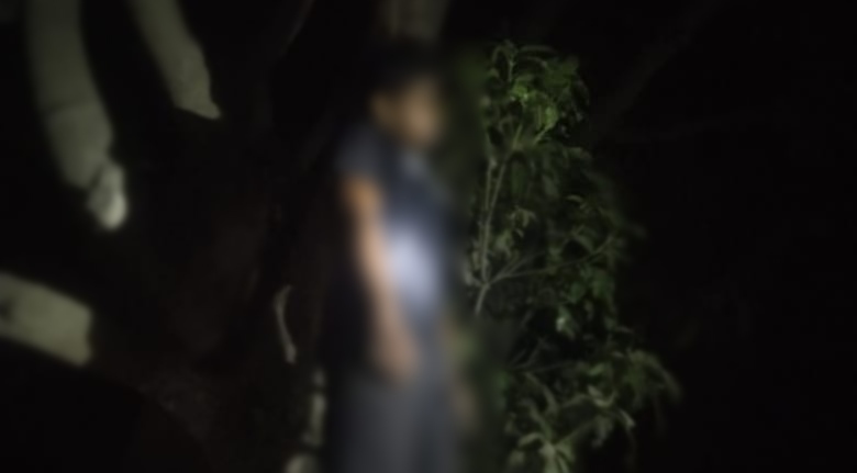 संदिग्ध परिस्थितियों में छात्र का शव पेड़ से लटका मिलने से फैली सनसनी