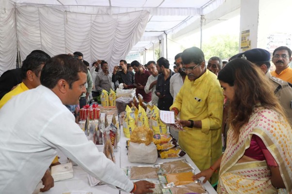 स्वदेशी उत्पादों को बढ़ावा देना प्रत्येक नागरिक का कर्त्तव्य है- विधायक श्री भीमावद