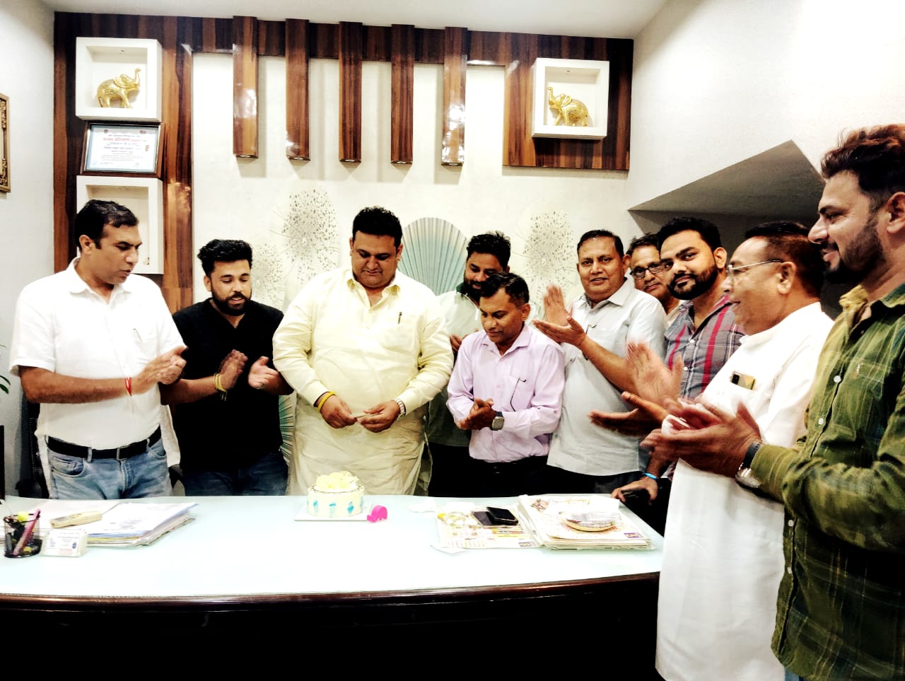 आरपीआई नेता रवि कुंडली को जन्मदिन पर साथियों ने दी शुभकामनाएं