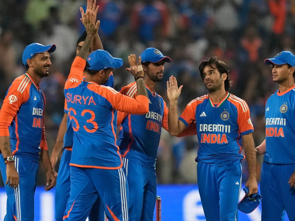 भारत ने चौथे मैच में इंग्लैंड को 15 रनों से हराया