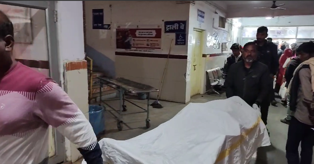 2 दिन पहले हुए विवाद को लेकर ऑटो चालक पर दनादन चाकुओं से वार