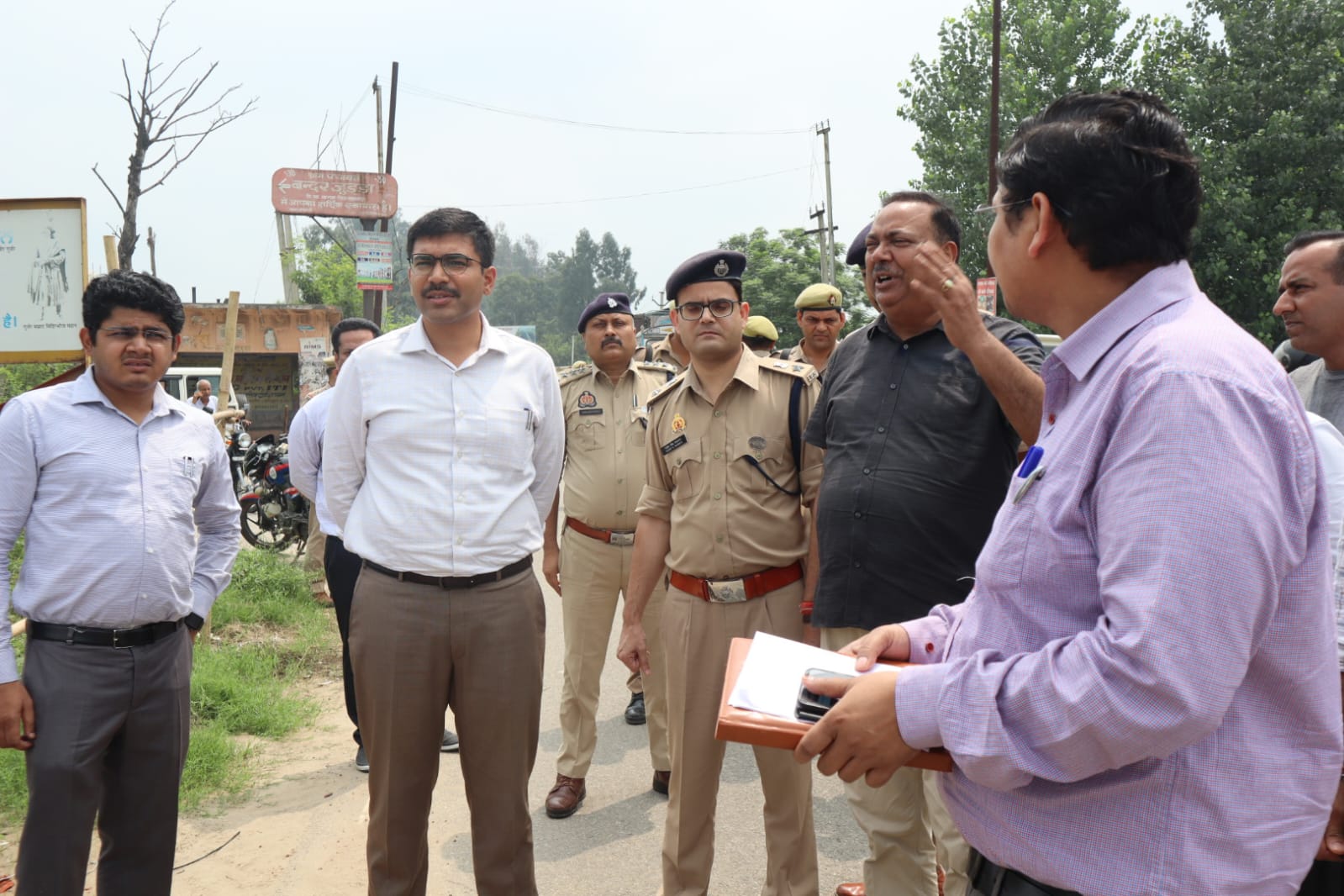 डीएम एवं एसएसपी ने किया कांवड मार्ग का निरीक्षण