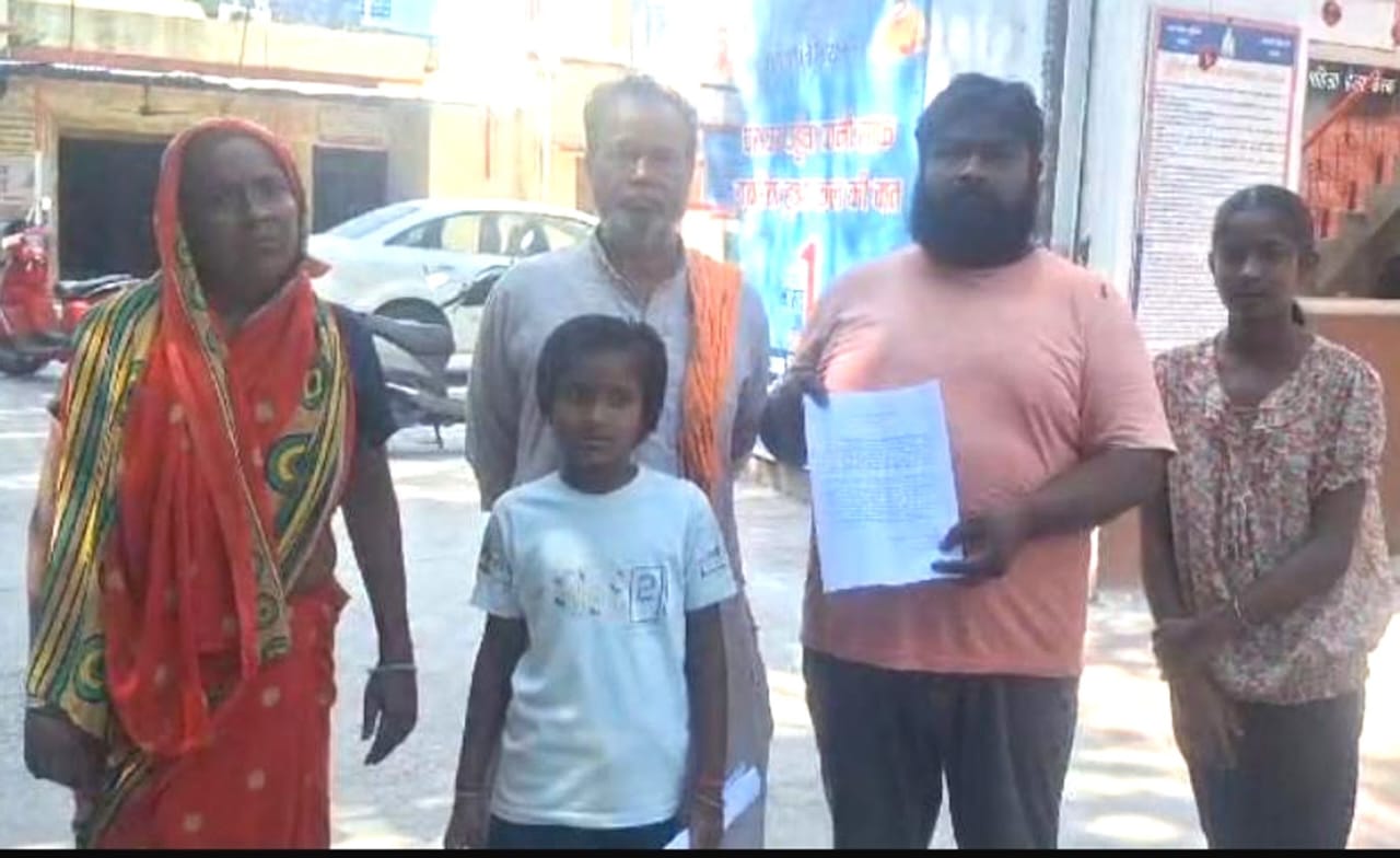 यूपी के सहारनपुर में परिवार ने पुलिस से सहित इच्छा मृत्यु की अनुमति देने की मांग की