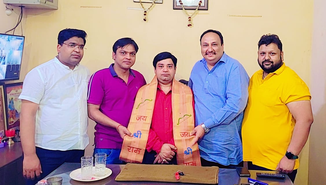 देवबंद सिविल बार एसोसिएशन नवनिर्वाचित अमित सिंघल एडवोकेट का औद्योगिक क्षेत्र देवबंद में हुआ भव्य स्वागत