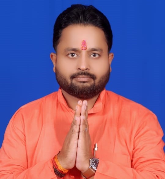 शिवहर में मना परशुराम सेना के अध्यक्ष कन्हैया लाल पांडे का जन्मदिन