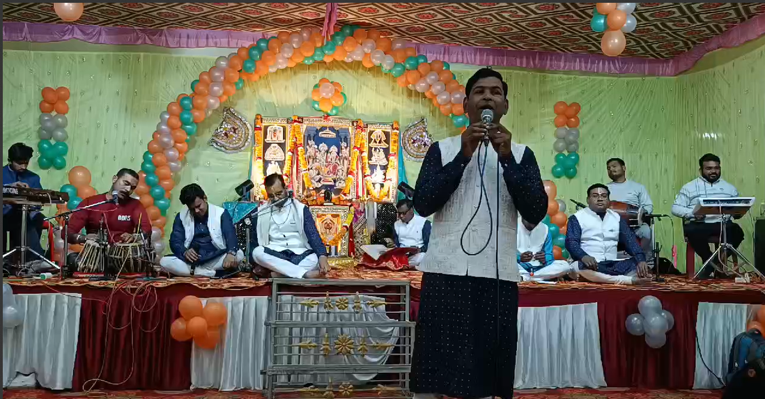 अयोध्या में बने भगवान रामल्ला के मंदिर की प्रथम वर्षगांठ पर सब जगह मची धूम 