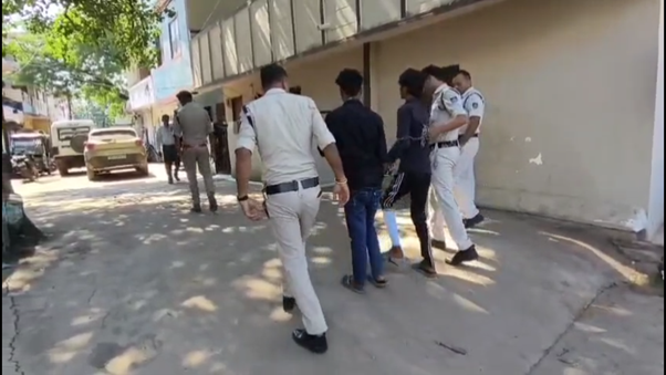 कटनी में 24 वर्षीय युवक की चाकू मारकर हत्या