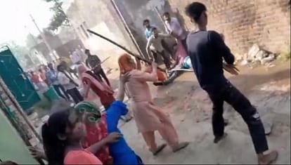 There was a conflict between two parties due to old rivalry