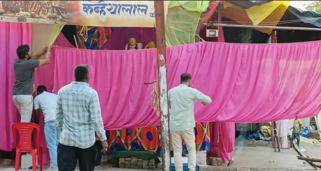 कटनी के गोलबाजार रामलीला मैदान में प्रशासन ने की कार्रवाई