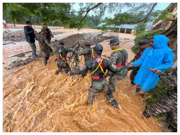 मौत का आंकड़ा 300 के करीब