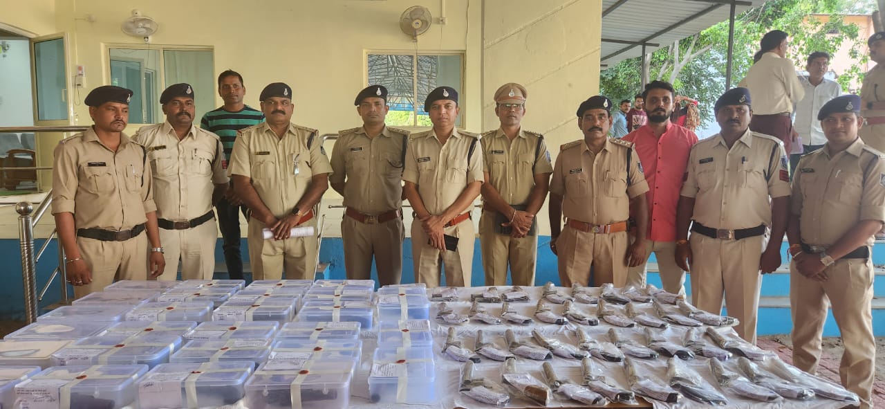 The biggest action taken so far against illegal firearms mafia in Barwani