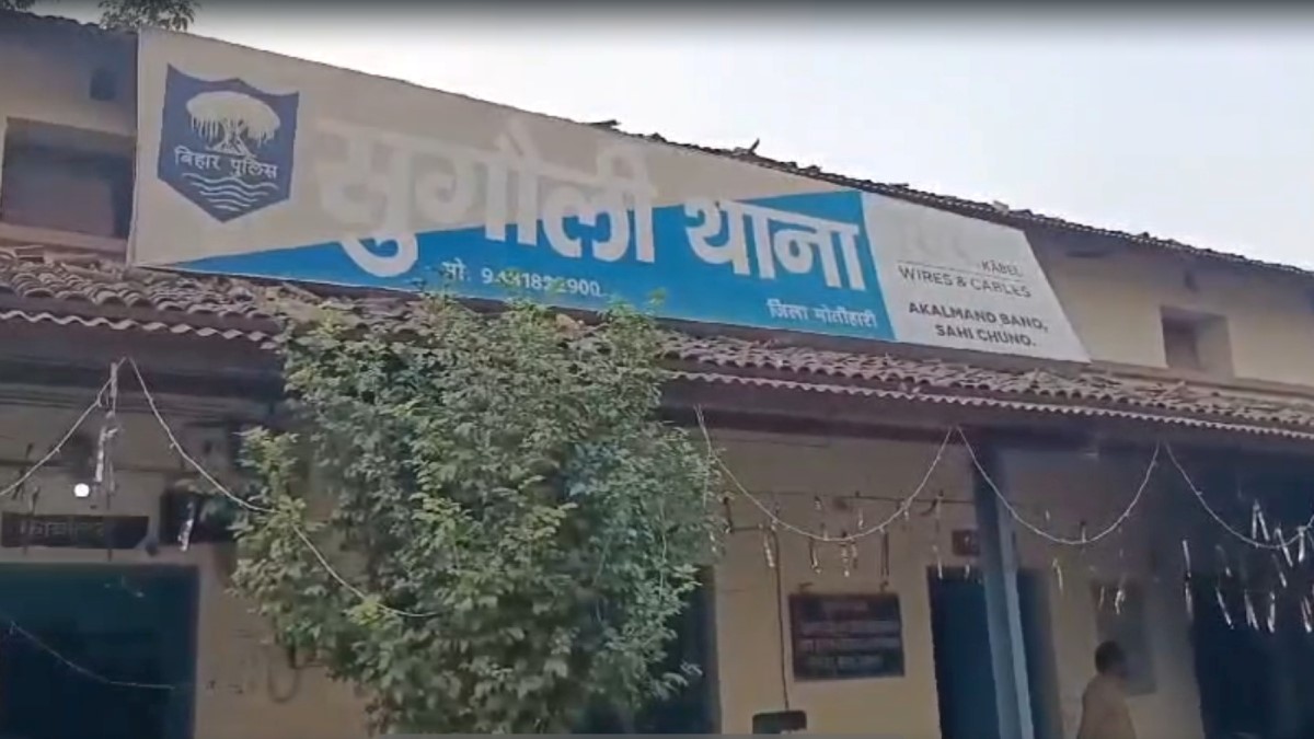 मूर्ति विसर्जन के दौरान शराब के ड्रम में डूबा 3 साल का बच्चा