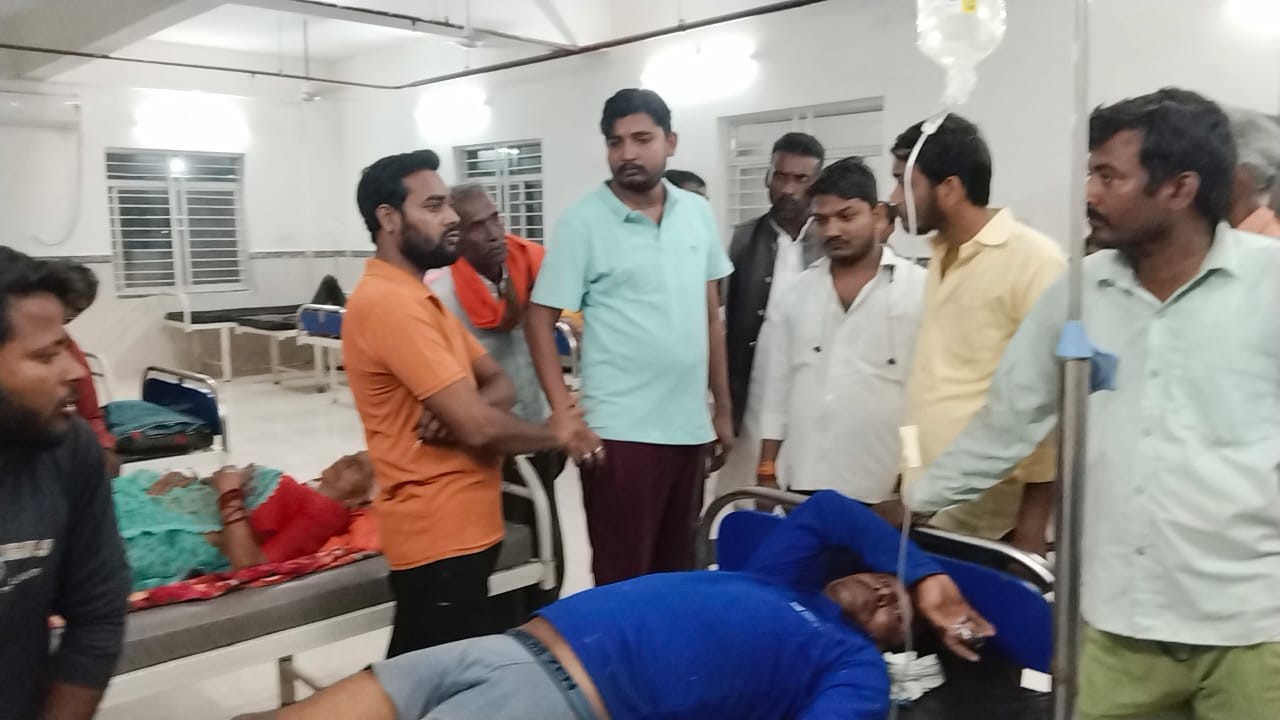 सतना के नौनिया गांव में जंफर जोड़ते समय लाइन मैन सुंदर रजक ललचाहा को लगा करंट 