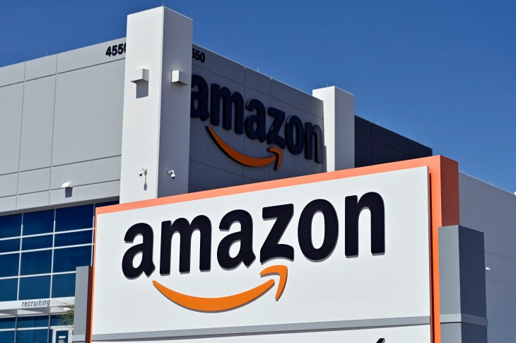 Amazon Layoff: 20 हजार कर्मचारी निकाल सकती है अमेजन