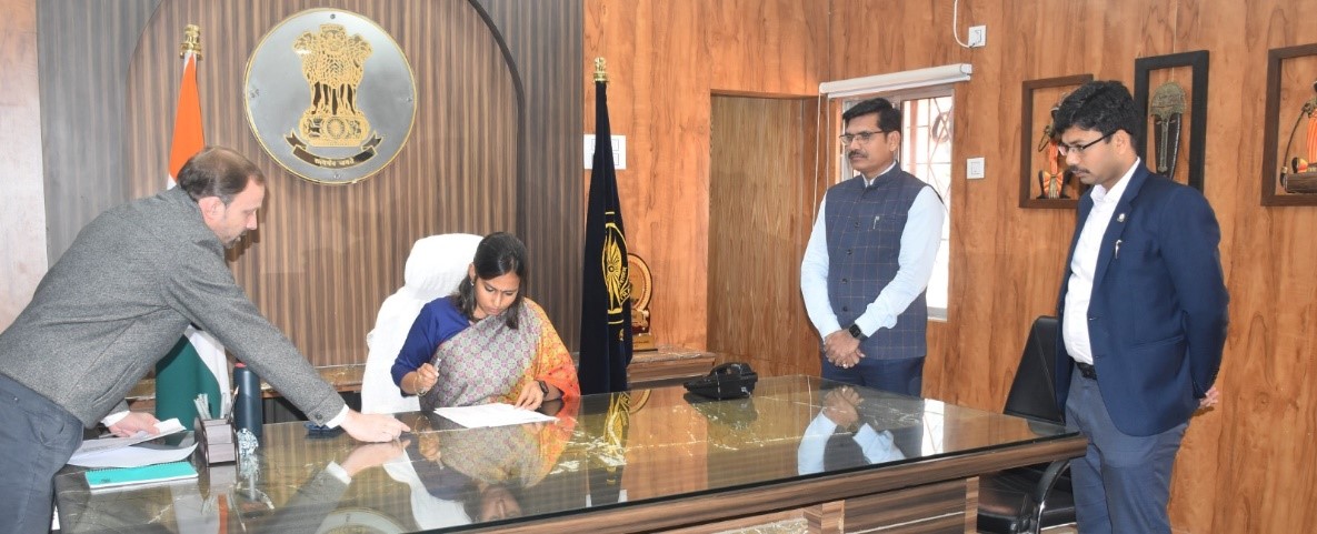 Narayanpur gets its first woman collector