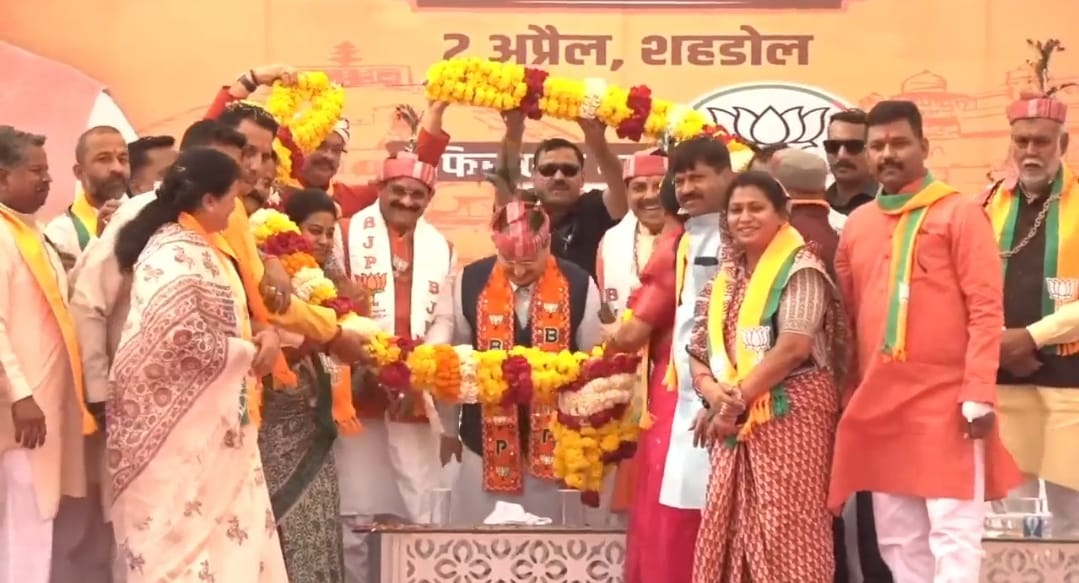 बीजेपी राष्ट्रीय अध्यक्ष जेपी नड्डा ने गांधी चौक से गांधी परिवार को कोसा