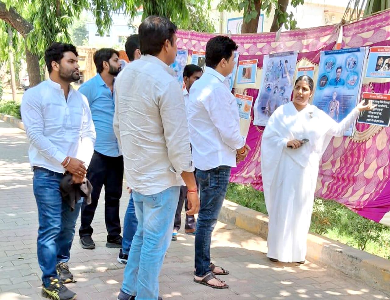 De-addiction exhibition was organised in the Block Development Office premises of Deoband