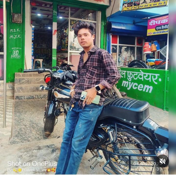 Minor girlfriend and boyfriend were living together