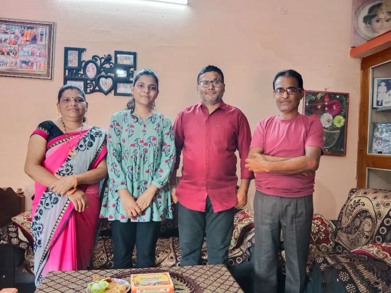 वीनू हलकरे बनीं लालबर्रा की पहली अंग्रेजी स्टेनोग्राफर, छत्तीसगढ़ के जशपुर जिला न्यायालय में मिली नियुक्ति