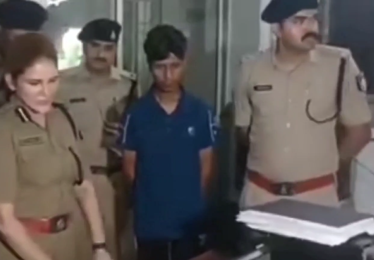 नए कानून के तहत पहली एफआईआर पड़ाव थाने में मारपीट की दर्ज की गई