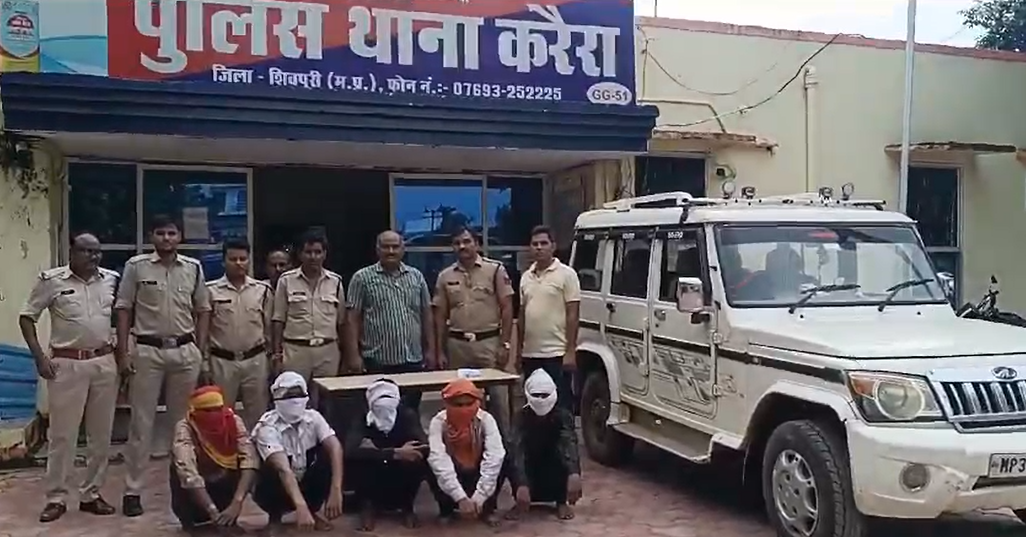 शिवपुरी के हाथरस में बर्थडे पार्टी के दौरान कुछ अज्ञात लोग कट्टे से फायर कर बुलेरो से फरार हुए